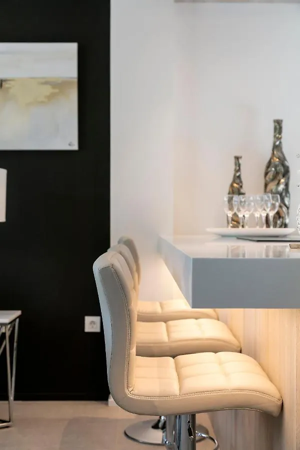 Dunes Beach Boutique Suite Apartments Marbella